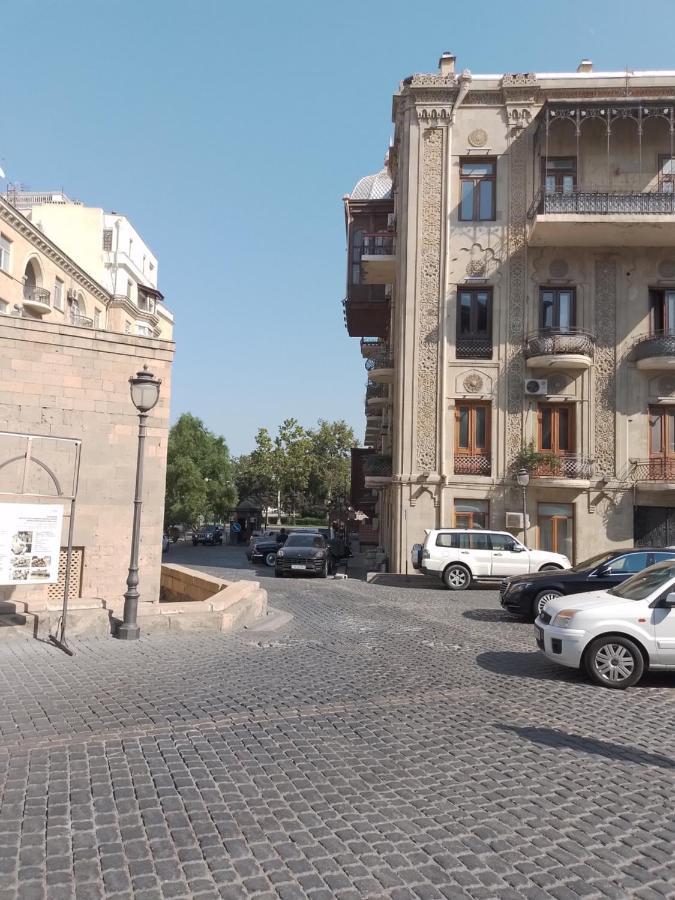 Delux Duplex Apartment In Old City Baku Bagian luar foto