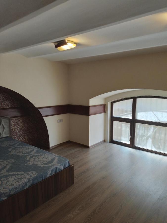 Delux Duplex Apartment In Old City Baku Bagian luar foto