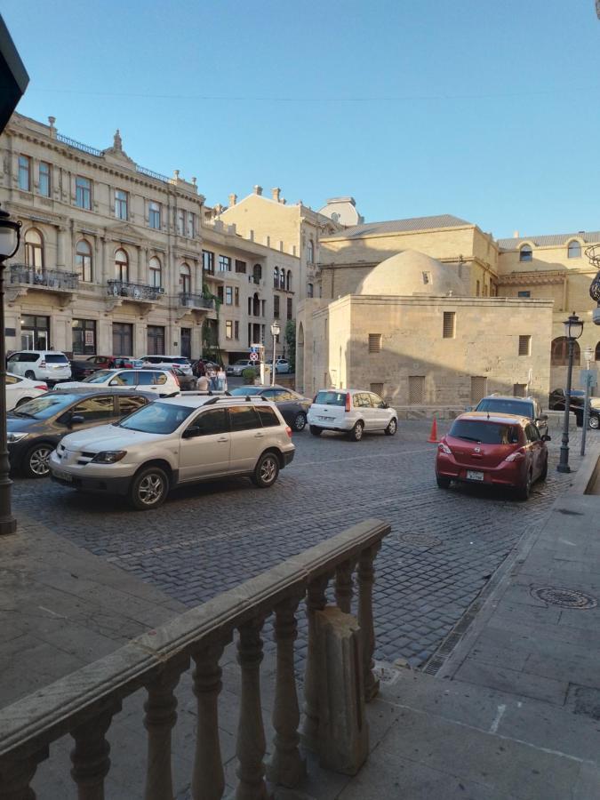 Delux Duplex Apartment In Old City Baku Bagian luar foto