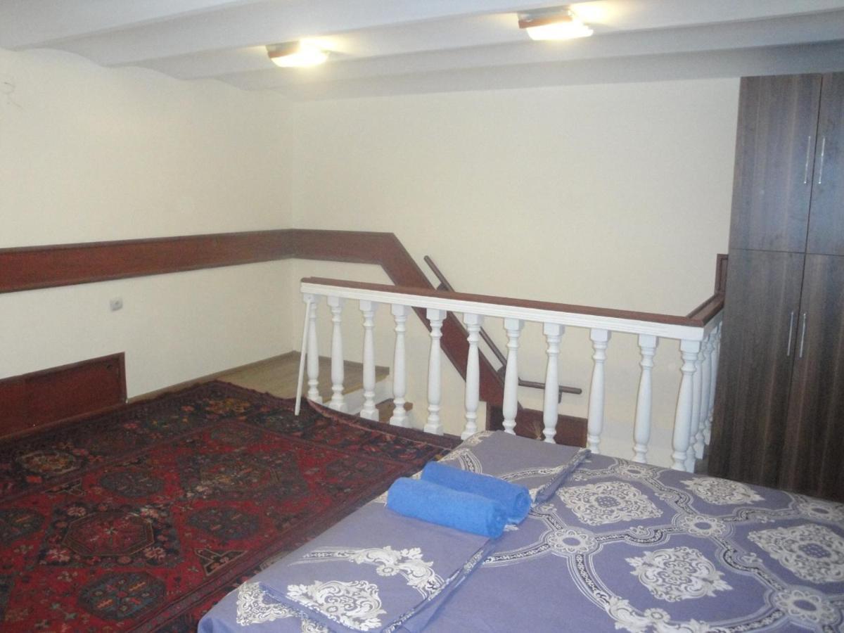 Delux Duplex Apartment In Old City Baku Bagian luar foto